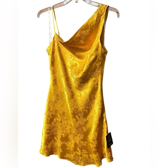 Lulu's Yellow Satin Floral Print Asymmetrical Cowl Neck Mini Dress Size M - Picture 7 of 13
